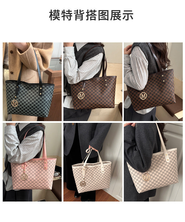 Large-Capacity Commuter Tote Bag, Fashionable Printed Large Bag for Women, 2026 New Style, College Student Class Commute Shoulder Bag
